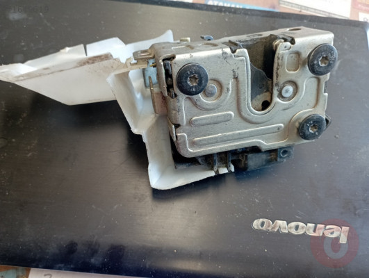 RENAULT CLİO 2002-2009.SOL ÖN KAPI KİLİDİ