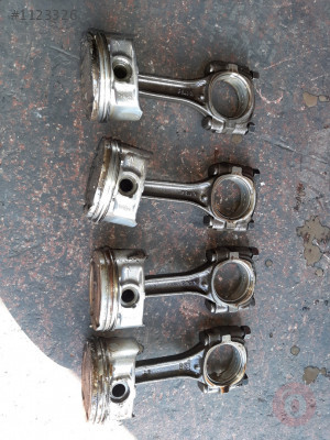 FİAT MAREA 1.6 MOTOR ÇIKMA PİSTON KOLU