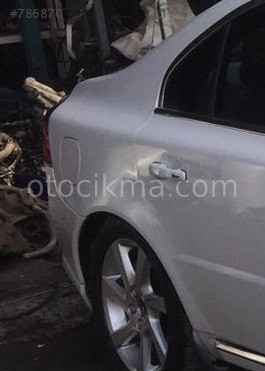 VOLVO S80 DEPO KAPAĞI HATASIZ.