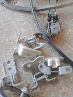 Toyota Avensis Kapı Menteşesi 2003-2008