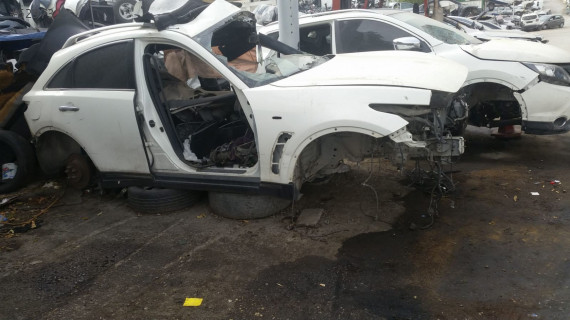 İNFİNİTİ FX-35 ORJİNAL KASA.