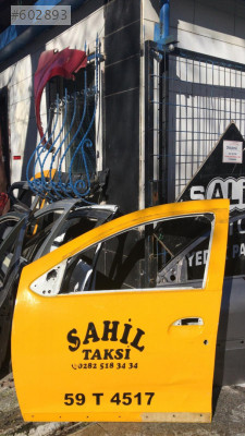 Clio symbol sol ön kapı