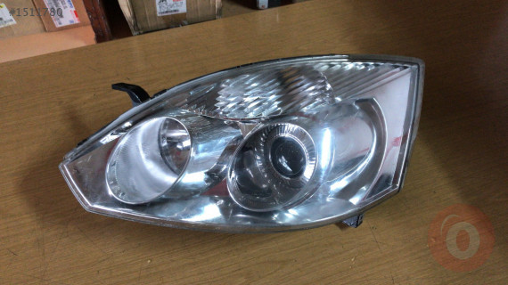 Geely FC Far lambası sol
