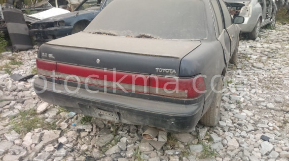 toyota corona 2.0 arka cam