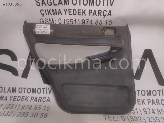 OEM;8D9867305 AUDİ A4 B5 KASA SOL ARKA KAPI DÖŞEMESİ