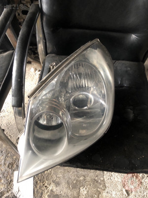 Geely MK sol ön far