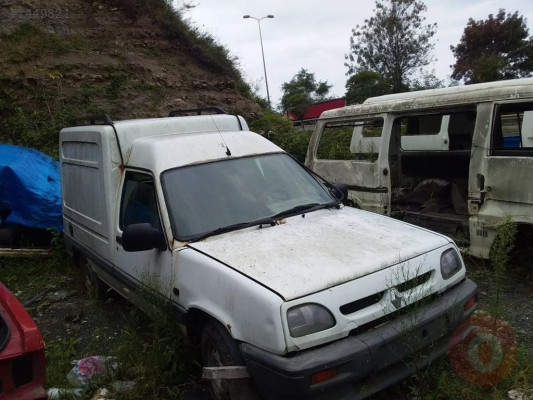 RENAULT EXPRESS SAĞ YAN PANEL ÇIKMA PARÇA MISIRCIOĞLU OTO