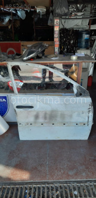Renault megane 2 çıkma sağ ön kapı