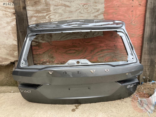 Yeni Volvo v60 arka bagaj