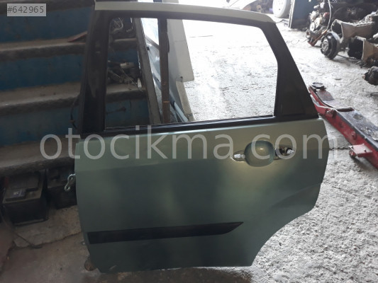 Ford focus sol arka kapı dolu