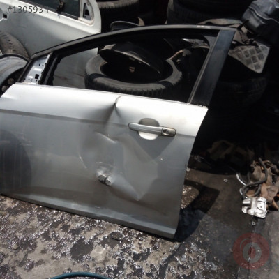 Ford focus-3 çıkma sol ön kapı