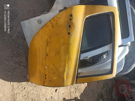Clio 3 sağ arka kapi