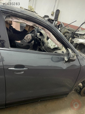 AUDİ Q2 SAĞ ÖN ARKA DOLU KAPI ORJİNAL ÇIKMA PARÇA - Audi  Orijinal Çıkma Yedek Parça Ankara