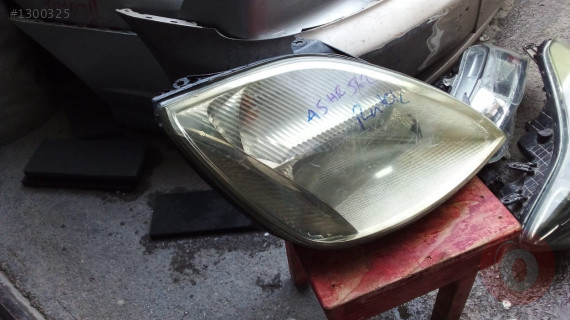 çıkma ford fiesta sağ temiz far