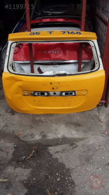 DACIA LOGAN BAGAJ KAPISI