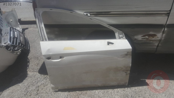seat leon sağ ön kapı 2012-19 orjinal çıkma parça