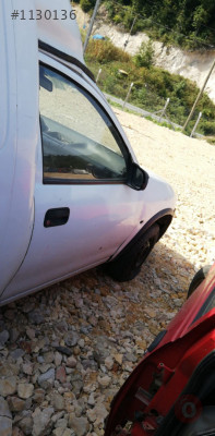 opel combo b çıkma sağ ön kapı.
