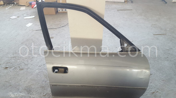 Opel Astra f sağ ön kapı