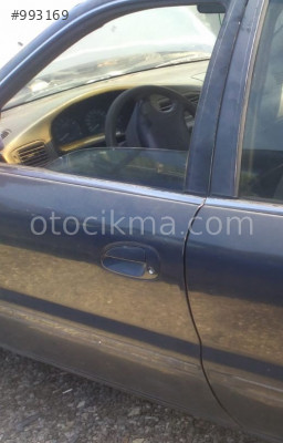 kia clarus 2.0 çıkma sol ön kapı