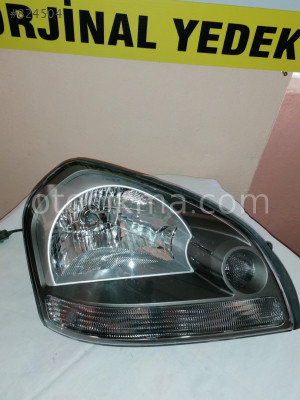 Hyundai Tucson Sağ Ön Far