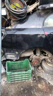 Geely Emgrand arka çamurluk