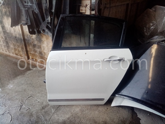CİTROEN C5 SOL ARKA KAPI DOLU HATASIZ BEYAZ