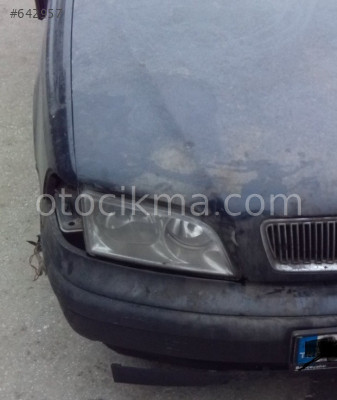 1996 VOLVO S40 HATASIZ SAĞ FAR.