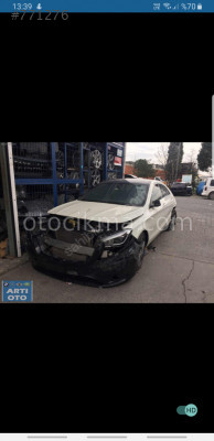 MERCEDES CLA 180D HURDA BELGELİ PARÇA PARÇA SATILIK