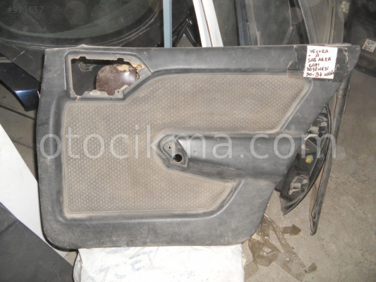 OPEL VECTRA A SAĞ ARKA KAPI DÖŞEMESİ ORJİNAL