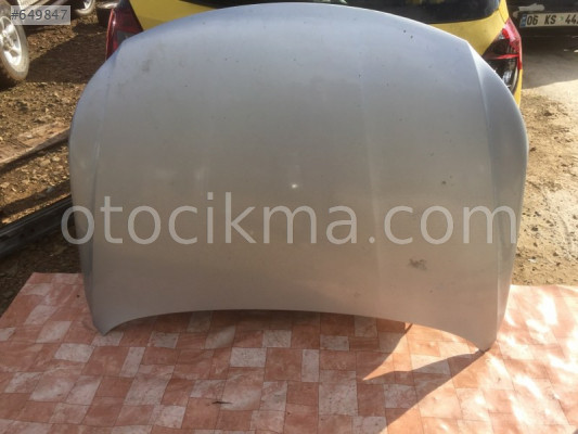 VOLKSWAGEN PASSAT CC MOTOR KAPUTU