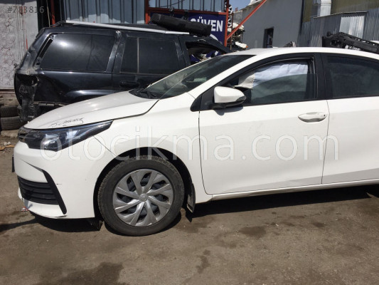 2017 TOYOTA COROLLA 1.3 ÖN HATASIZ.