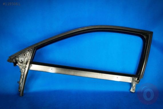 AUDİ A3 COUPE 04-12 SOL KAPI CAM DİREĞİ 8P3837629A