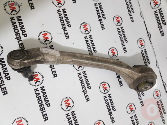 AUDİ A8 ALT KONTROL KOLU SOL ÖN 4E0407696