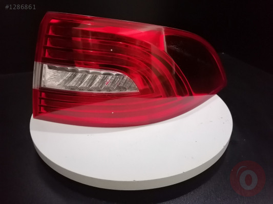 SKODA SUPERB LEDLİ SAĞ STOP