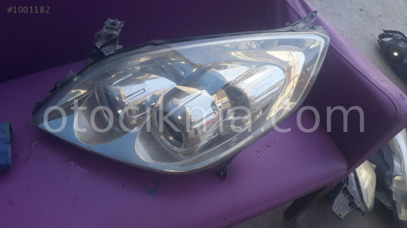opel vectra c orjinal sol far çıkma