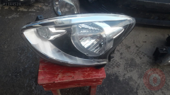 nissan micra sol far çıkma orjinal