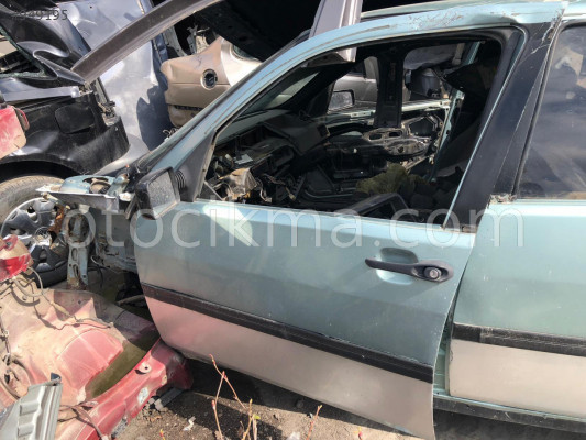 Fiat Tempra Sol Ön Kapı yeşil hatasız orjinal çıkma