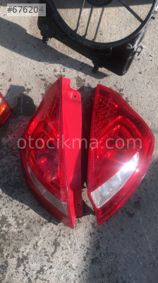 Ford fiesta sağ stop