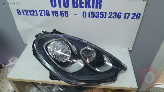 PORSCHE MACAN FAR 95B941032BM