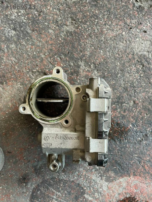 Volkswagen  GAZ KELEBEGİ 03L128063AD Çıkma HATASIZ - Volkswagen 03L 128 063 AD Orijinal Çıkma Yedek Parça Ankara