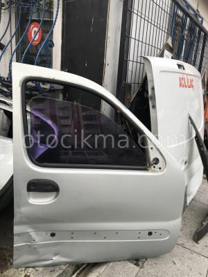 Renault kangoo çıkma sağ ön kapı