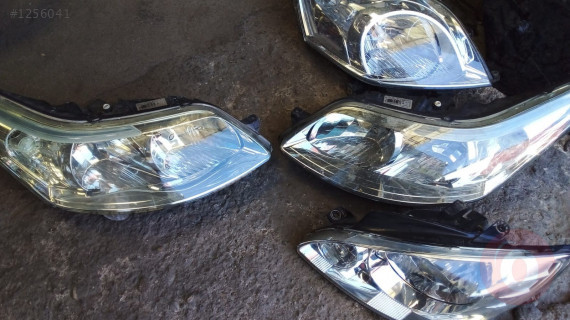 citroen c 4 çıkma takım far
