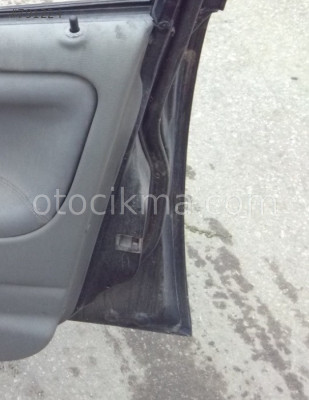 ORİJİNAL 1996 VOLVO S40 KAPI KİLİDİ .
