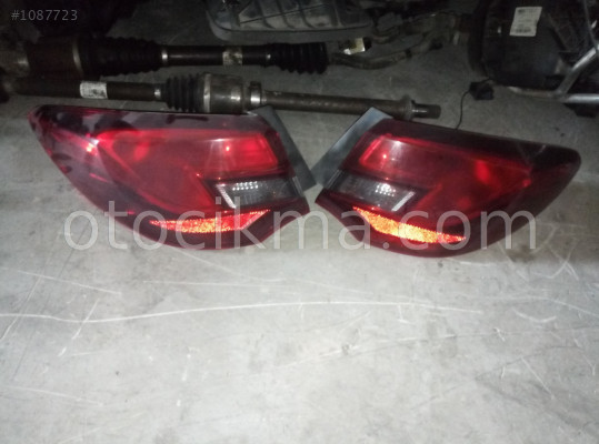 Opel Astra çıkma sağ arka stop lambası
