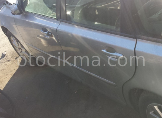 2005 VOLVO V50 KOMPLE ÇIKMA SOL YAN PANEL.