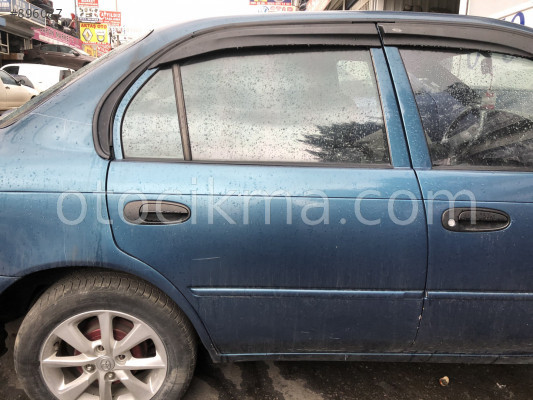 Toyota COROLLA SAĞ ARKA KAPI