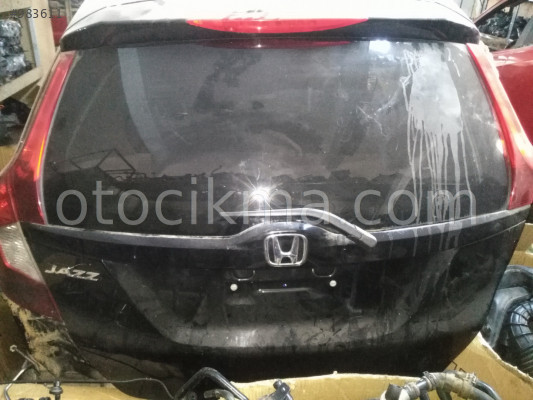 HONDA JAZZ ARKA BAGAJ KAPI