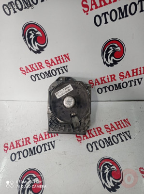 BMW 1 SERİSİ SUBWOOFER