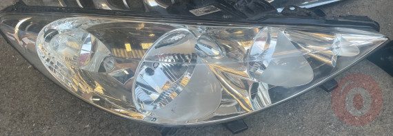 Çıkma Peugeot 207 sağ far orjinal
