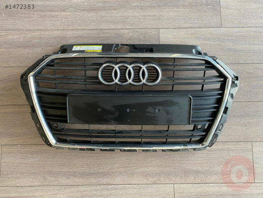 Audi A3 Ön Panjur (ÇIKMA ORJİNAL PARÇA)